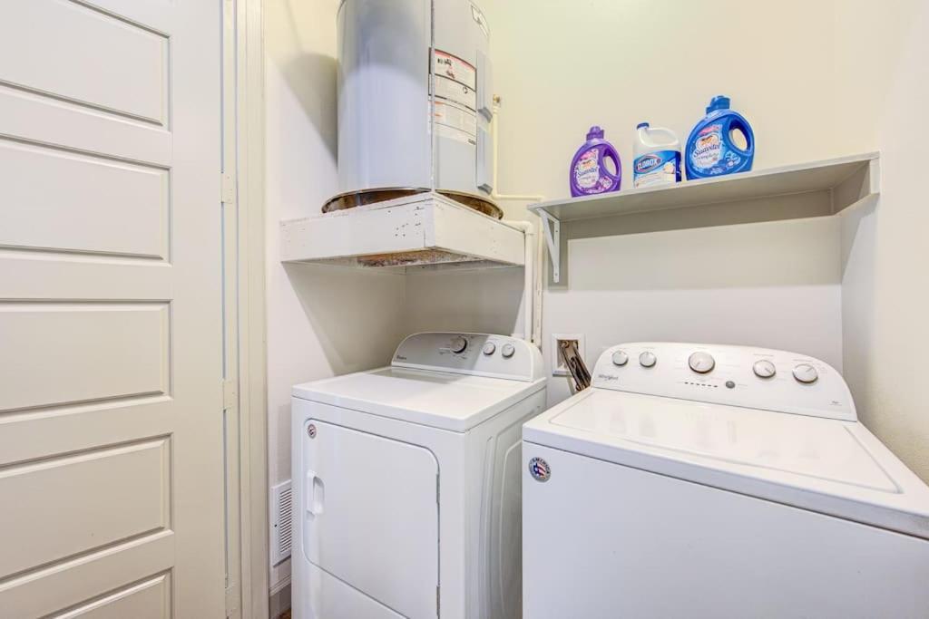 Ferienwohnung Trendy Downtown 1Bd/Freeparking/Wi-Fi/Pool Houston Exterior foto